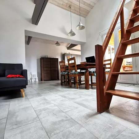 Des Hauts Pins بيت للعطل أوندريز