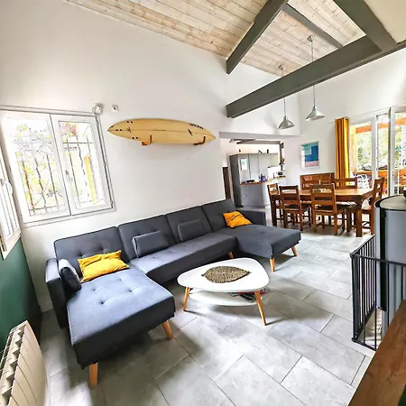 Des Hauts Pins أوندريز